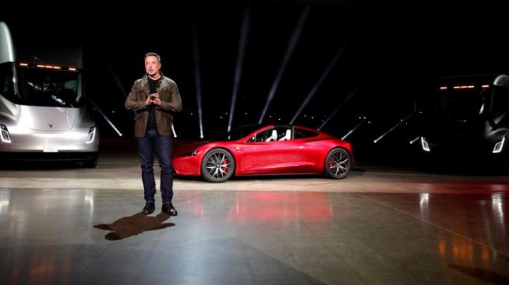 Elon Musk ar putea câștiga un bonus de 55 de miliarde de dolari de la Tesla. Care sunt condiţiile