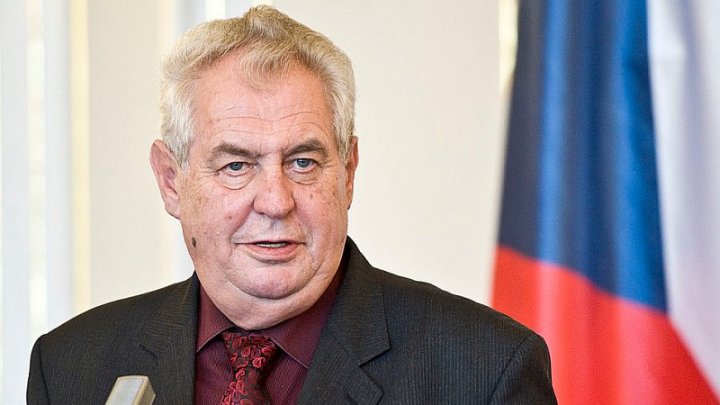 Milos Zeman a câștigat primul tur al alegerilor prezidenţiale din Cehia  