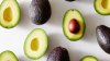 Bine de ştiut! Un avocado pe zi scade nivelul colesterolului și ține kilogramele la distanță