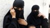 800 de femei din 40 de ţări, care s-au alăturat Statului Islamic, au fost reţinute în nordul Siriei