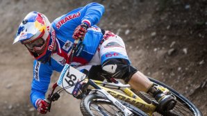 Mai mulţi ciclişti au parcurs un traseu dificil în cadrul celei de-a 16-a ediţii a turneului Cerro Abajo