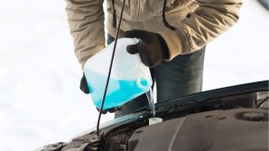 INP recomandă şoferilor să-şi echipeze corect automobilele pentru următoarele zile geroase