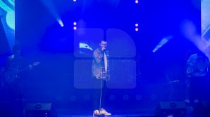 Smiley are o sosie. Cine este și cum arată tânărul (FOTO)