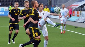 GEMENII FOTBALULUI MOLDOVENESC. Povestea fraților Macriţchi, tinerii care sunt de nedespărțit chiar și pe teren