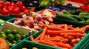 Mai multe produse autohtone pe rafturile magazinelor! Autoritățile propun modificarea legii comerțului intern