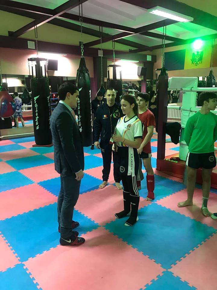 SUCCES RĂSUNĂTOR ÎN UCRAINA. Luptătorii clubului Constantin Ţuţu din Făleşti au obținut 11 medalii la Campionatul de Muay-thai 