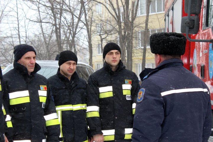 O casă protejată, o viață salvată. Peste 1500 de detectoare de fum, instalate în locuințele oamenilor (FOTO)