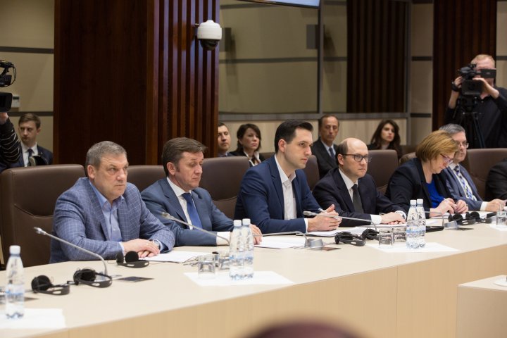 Parlamentul și Guvernul şi-au stabilit prioritățile comune pentru anul 2018