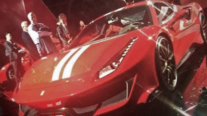 Cum arată Noul Ferrari 488. Imagini scăpate pe internet înainte de Salonul de la Geneva (VIDEO)