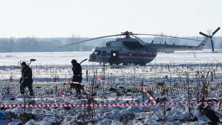 GROAZNIC! 1.500 de resturi umane, recuperate în urma accidentului aviatic din Rusia. Anchetatorii au indicat o posibilă cauză a tragediei