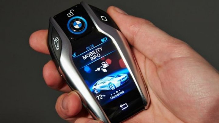 Cum arată cheile high-tech pentru automobile. Unii producători nu mai oferă deloc această opţiune, pe anumite modele