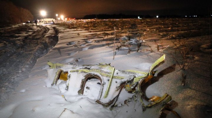 Accident aviatic în Rusia. Anchetatorii au găsit cutiile negre ale aeronavei prăbuşite