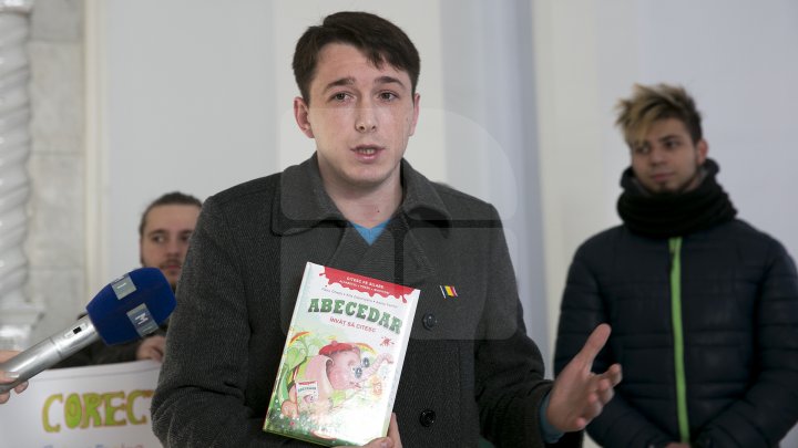 Flashmob marca PL la Primărie. Radu: Distrage atenţia de la problemele oraşului