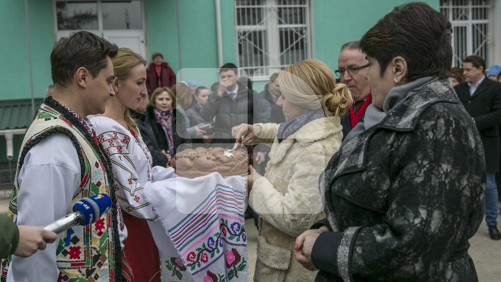 CONDIŢII BUNE PENTRU PACIENŢI. Secţia Primiri Urgenţe a Spitalului Căuşeni, renovată (FOTOREPORT)