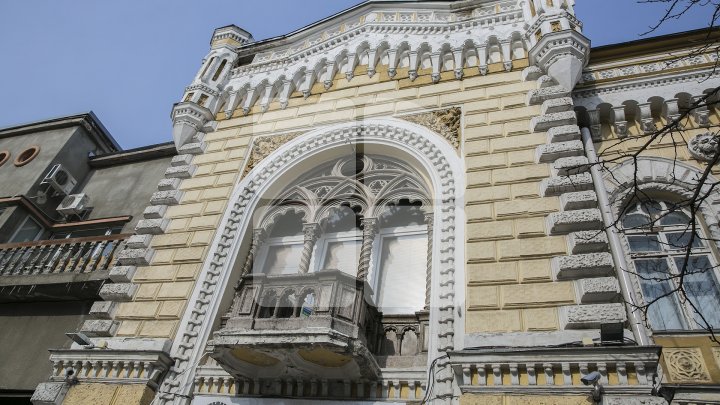 Chişinăul, scăldat în culori! Trei clădiri culturale din Capitală vor fi iluminate artistic pe timp de noapte. Care sunt acestea (FOTO)