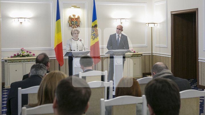 Premierii Pavel Filip și Viorica Dăncilă au discutat cu reprezentanții Euroregiunii Siret-Prut-Nistru