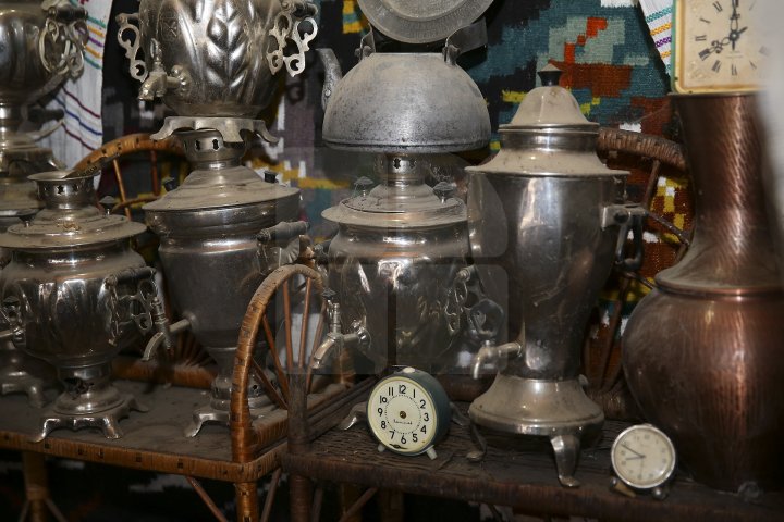 Muzeu în casă și în beci! Un avocat pasionat de istorie are o colecţie impresionantă de relicve (FOTOREPORT)