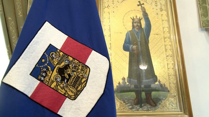 Steagul şi stema Mitropoliei Moldovei, aprobate de Comisia de Heraldică