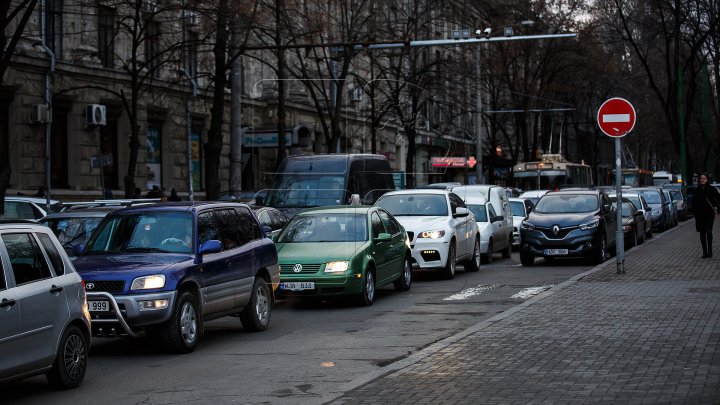 InfoTrafic: Cum se circulă în această seară pe străzile din Capitală