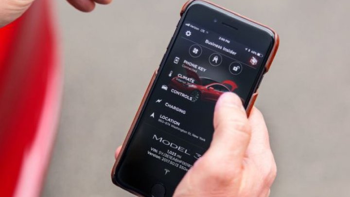 Cum arată cheile high-tech pentru automobile. Unii producători nu mai oferă deloc această opţiune, pe anumite modele