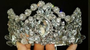 O moldoveancă a creat o diademă pentru starul american Jenifer Lopez. Cum arată aceasta