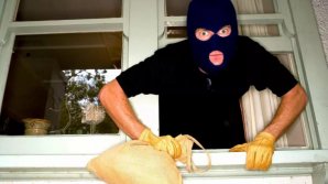 FURT ÎN PROPORŢII DEOSEBIT DE MARI la Durleşti. Poliţia a deschis un dosar penal. Ce riscă hoţul (VIDEO)