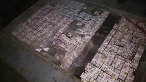 CONTRABANDĂ cu ţigarete la Leuşeni. Cine era la volanul camionului şi unde urmau să ajungă produsele de tutungerie