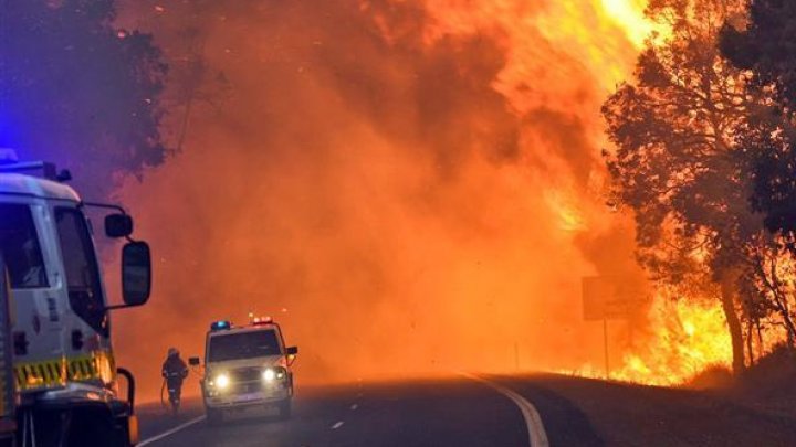 Australia, devastată de incendii. Experții spun că sunt rezultatul schimbărilor climatice