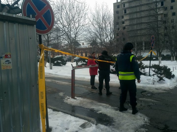 Alerta cu bombă de la Judecătoria Chișinău sediul Centru a fost una FALSĂ