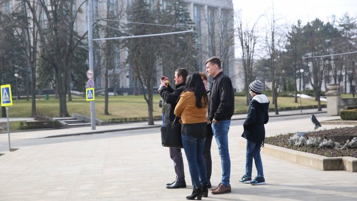 Reacţia locuitorilor când au văzut că în Chişinău se face curăţenie generală 