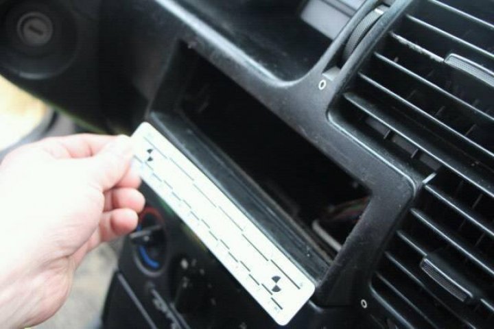 Isprava a doi adolescenţi din Criuleni. Pentru ce au fost reţinuţi minorii