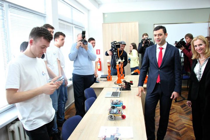 O platformă de laboratoare ultramoderne a fost inaugurată la Universitatea Tehnică a Moldovei