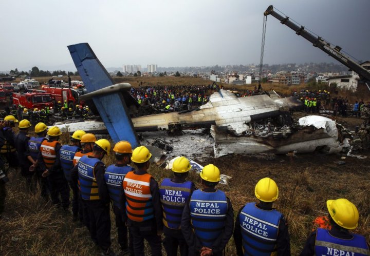 Mărturiile CUTREMURĂTOARE ale supraviețuitorilor accidentului aviatic din Nepal