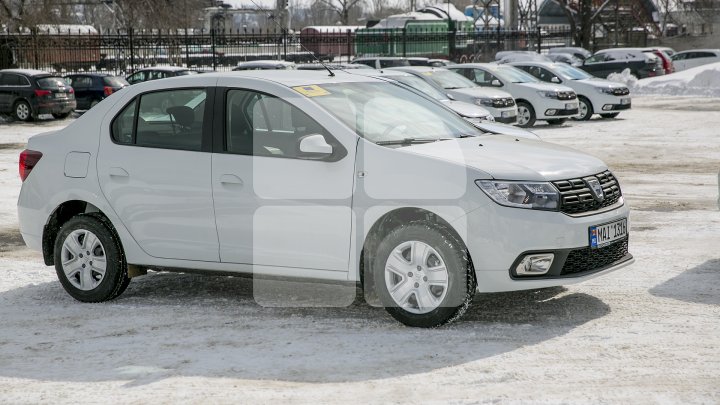 Ofiţerii de urmărire penală vor avea MAŞINI NOI! 42 de automobile au fost cumpărate din banii oferiţi de UE (FOTO) 