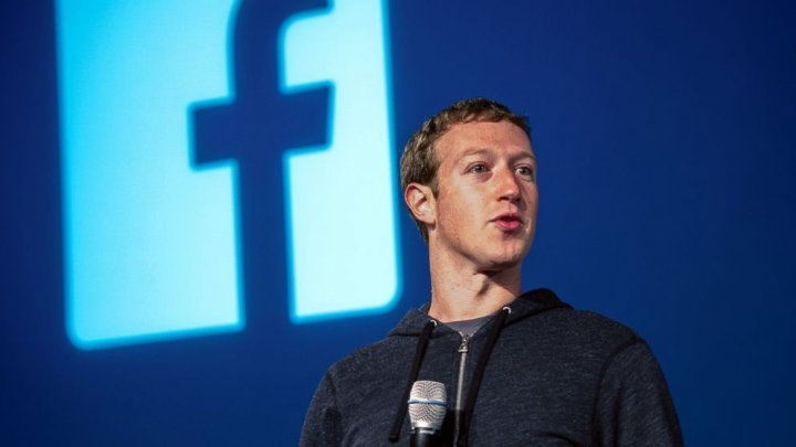 Zuckerberg vinde acțiuni Facebook de aproape trei milioane de dolari