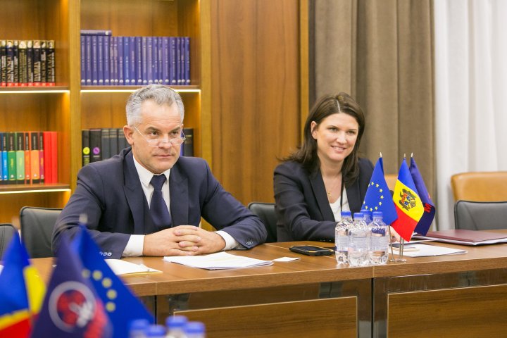 Întâlnire de lucru a liderului PDM, Vlad Plahotniuc cu Ambasadorul UE la Chișinău, Peter Michalko