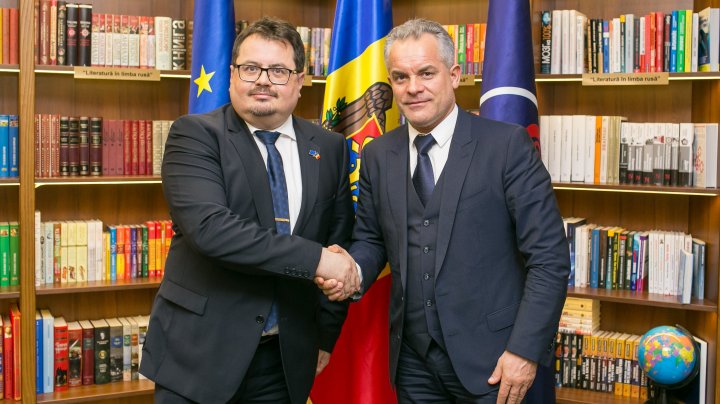 Întâlnire de lucru a liderului PDM, Vlad Plahotniuc cu Ambasadorul UE la Chișinău, Peter Michalko