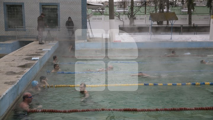 Piscina stadionului Dinamo va fi renovată. Când vor începe lucrările (FOTOREPORT)