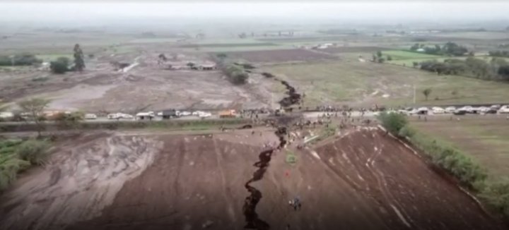 Continentul Africa se rupe în două! Geologii, îngrijoraţi de acest fenomen (FOTO)