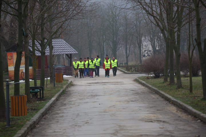 Mobilizare pentru salubrizare! Capitala s-a schimbat la faţă după marea curăţenie (FOTO)