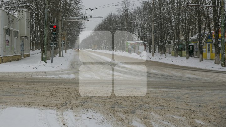 Chişinăul, îmbrăcat în alb! Cum arată iarna în luna martie (FOTOREPORT) 