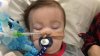 Gest impresionant de solidaritate cu Alfie Evans, micuţul internat în comă de doi ani: Au chemat poliţia ca să-mi omoare copilul