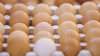 ATENŢIE! Ouă din viitor într-un supermarket din Capitală (FOTO)
