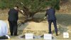 Kim Jong Un şi Moon Jae-in au sădit împreună un copac, în semn de reconciliere (VIDEO)