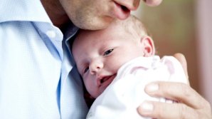 Scandal în Finlanda după ce primul bărbat transgender a născut un copil