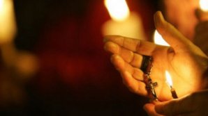 Ce trebuie să faci după ce te întorci de la slujba de Înviere. Puţină lume ştie SECRETUL