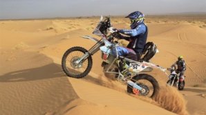 Raliul inedit în deşertul Sahara. Piloţii s-au întrecut prin dunele de nisip în cele cinci etape ale competiţiei