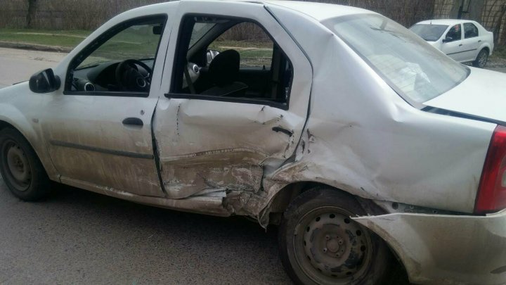 ACCIDENT ÎN BĂLȚI provocat de mașina lui Andrei Năstase. Un taxi a fost distrus (FOTO)