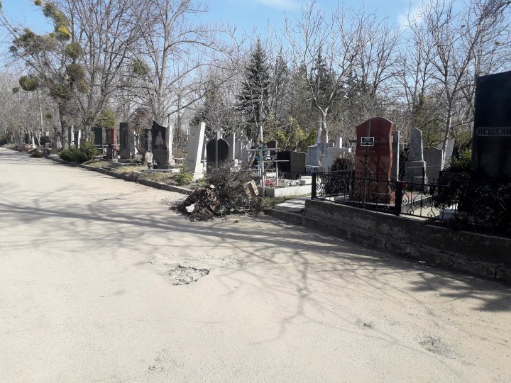 Silvia Radu către responsabilii de la Servicii Funerare: Dacă nu va fi curat până în ziua de Paște, veţi pleca din funcție