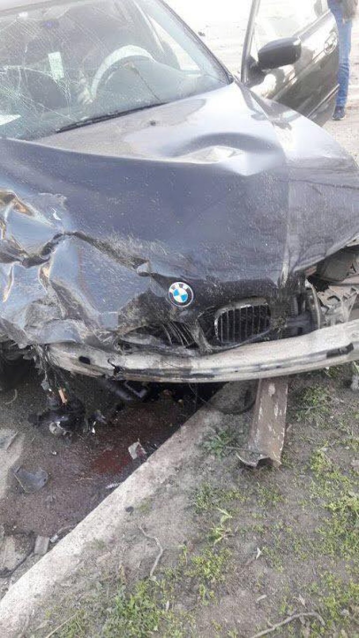 Accident GRAV la Ungheni. Un copil de 5 ani și o fată de 18 ani, băgați în spital de patru tineri aflați în stare de ebrietate (FOTO)